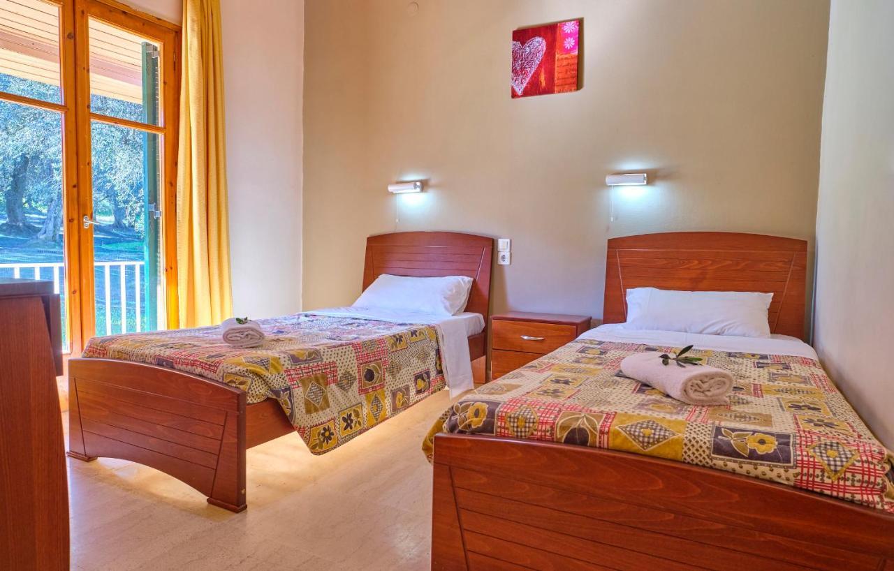 Theodora Apartments Agios Stefanos Corfu アギオス・ステファノス エクステリア 写真