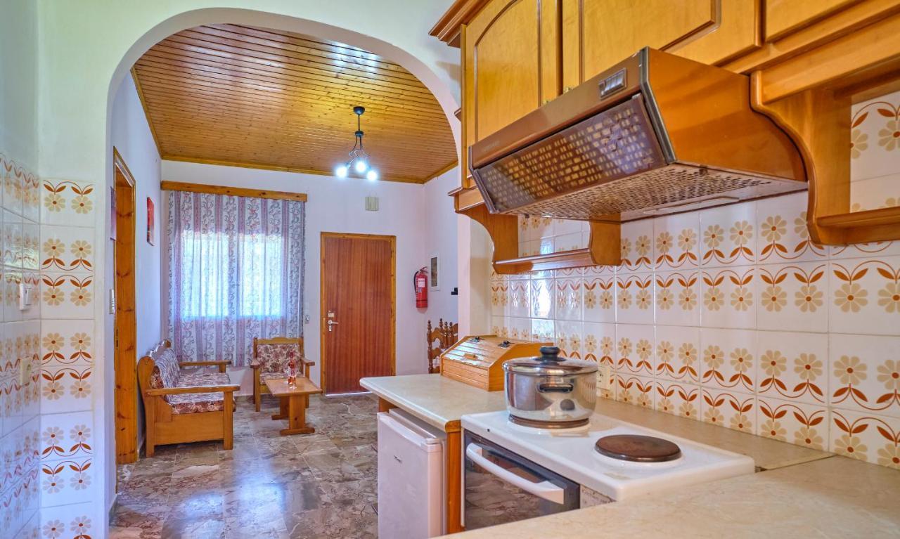 Theodora Apartments Agios Stefanos Corfu アギオス・ステファノス エクステリア 写真