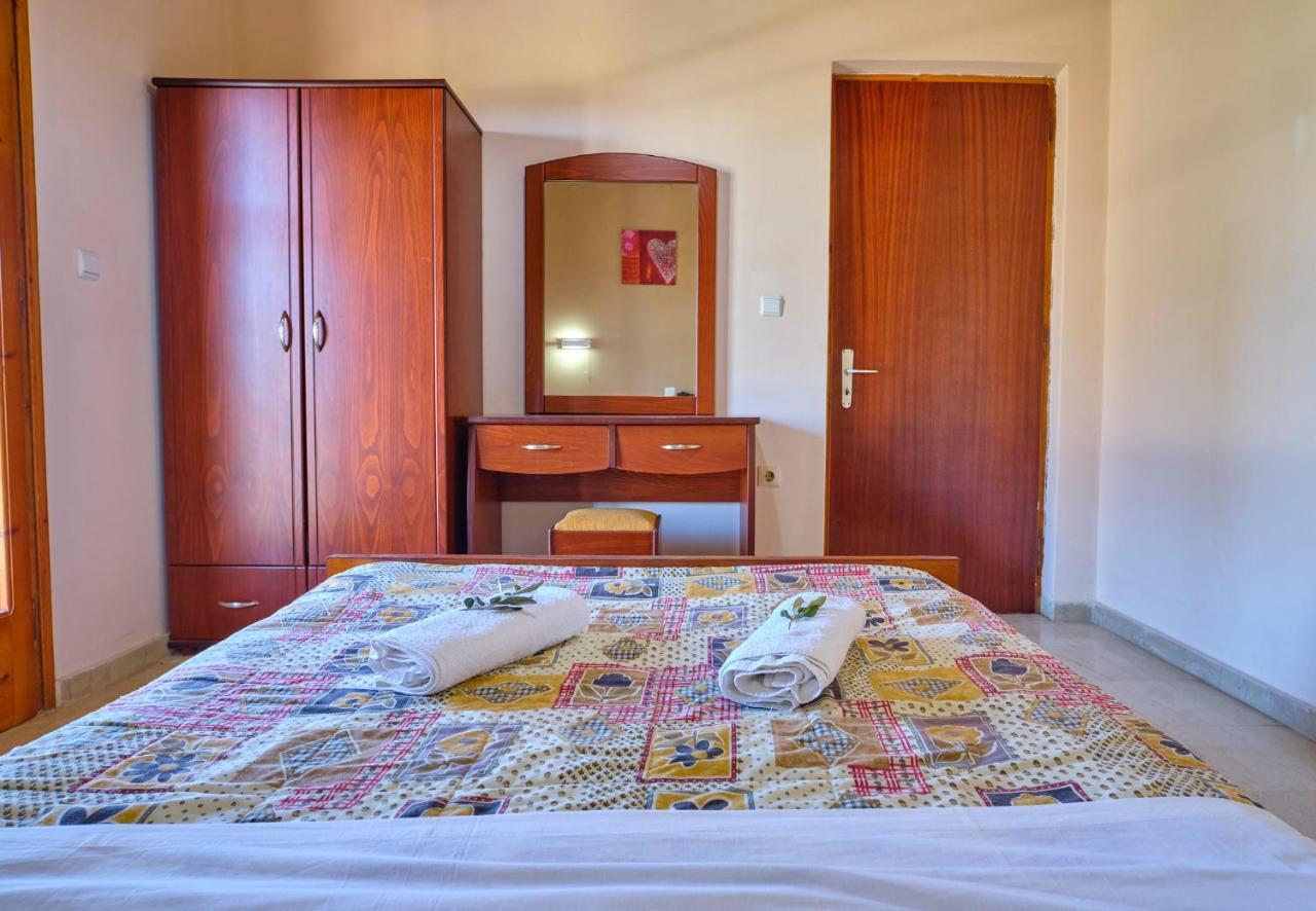 Theodora Apartments Agios Stefanos Corfu アギオス・ステファノス エクステリア 写真
